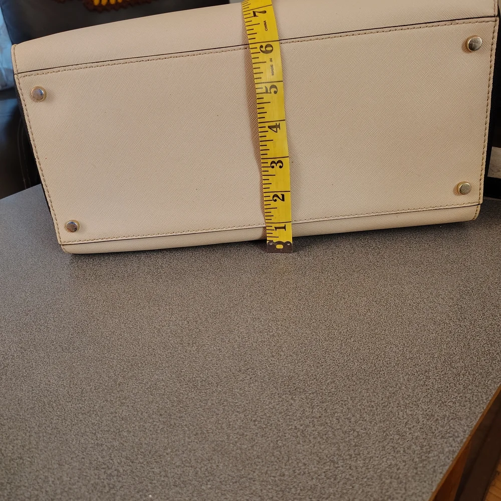 Kate Spade Black and White Satchel - Picture 14 of 16